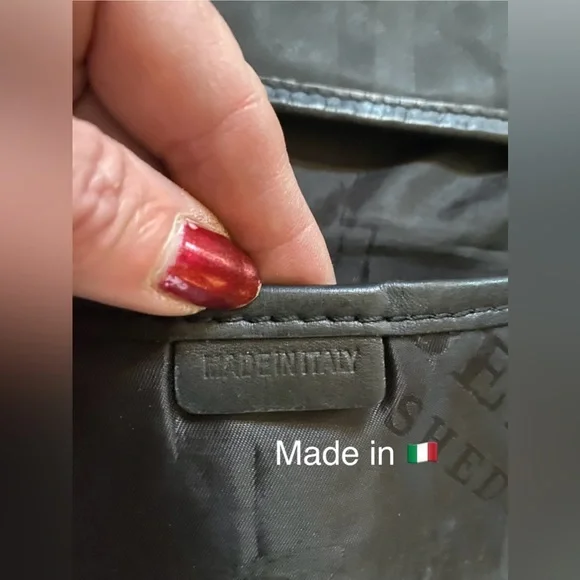 BURBERRY Black Check Messenger Bag w/LOGO Strapping/italian made🎁EUC - Picture 9 of 13